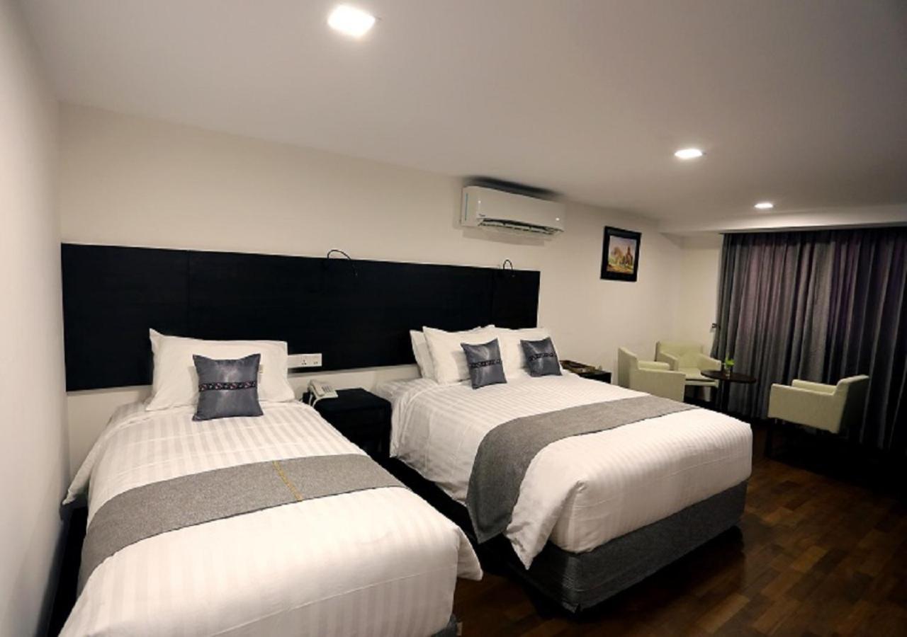Hotel Scion Янгон Экстерьер фото