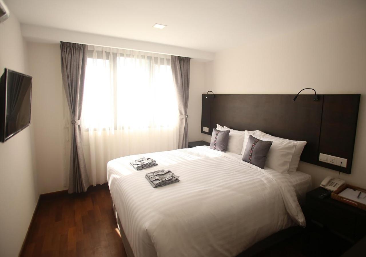 Hotel Scion Янгон Экстерьер фото
